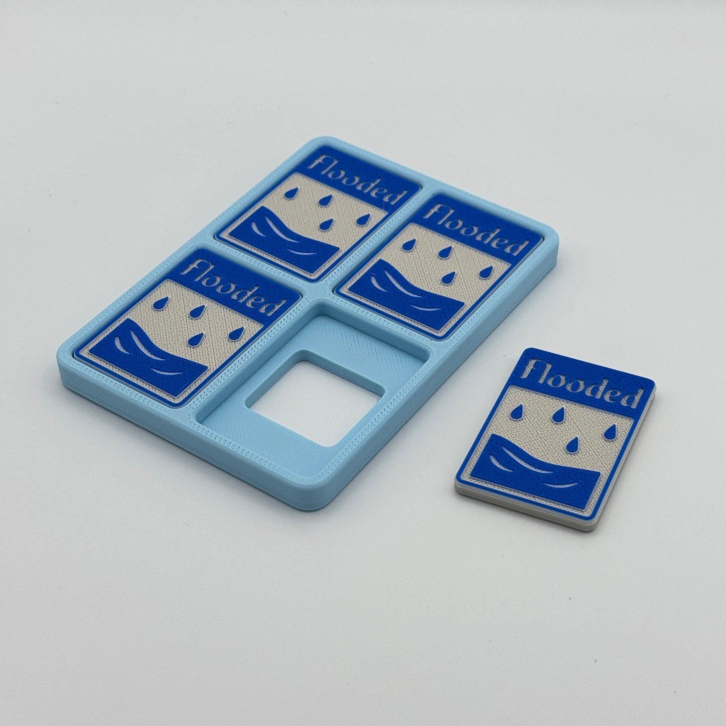 Flooded Token - White/Blue