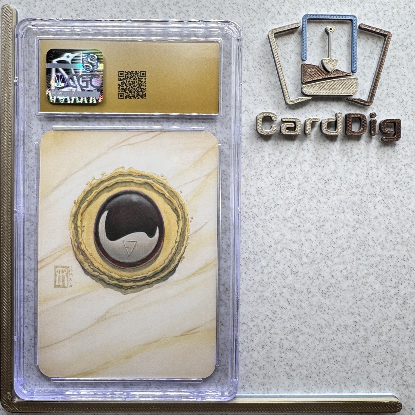 Onyx Core (α Unq) CGC Graded Pristine 10